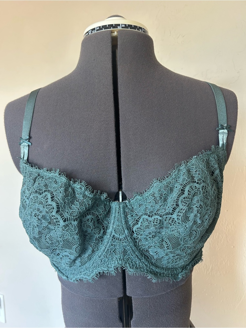 DOBREVA Women's Eyelash Lace Balconette Push Up Bra Green 40DD (1898)
